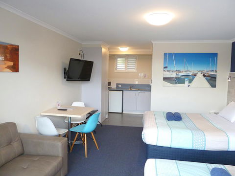 Apollo Bay Waterfront Motor Inn - Bridge Guide 18