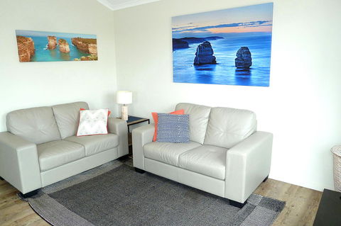Apollo Bay Waterfront Motor Inn - Bridge Guide 3