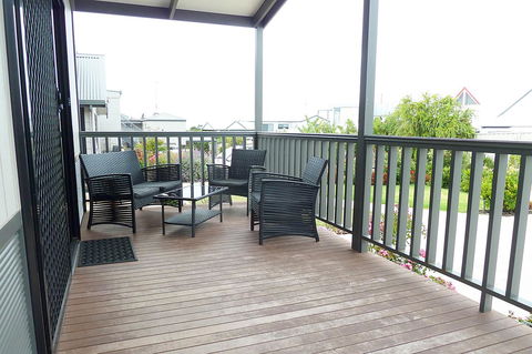 Apollo Bay Waterfront Motor Inn - Bridge Guide 12