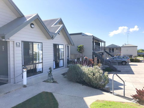 Apollo Bay Waterfront Motor Inn - Bridge Guide 21