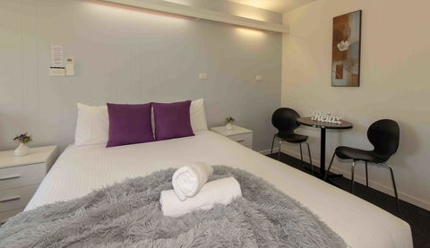 Bridgewater Motel - DBD 20