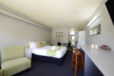 Bridgewater Motel - DBD 29