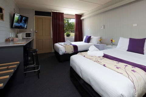 Bridgewater Motel - DBD 35