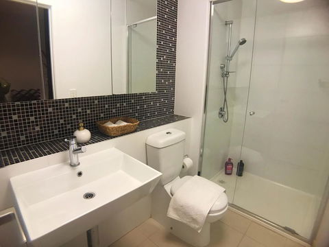 Rose Lane Serviced Apartment - Click Find 30