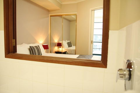 HarbourView Apartment Hotel (now Arrow On Spencer) - Click Find 10