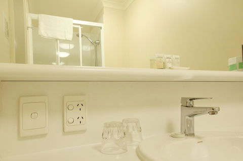 HarbourView Apartment Hotel (now Arrow On Spencer) - Click Find 24