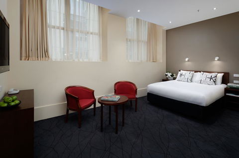The Victoria Hotel - Click Find 23