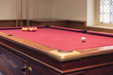 The Victoria Hotel - Click Find 29