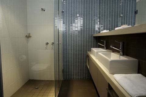 Best Western Melbourne City - Click Find 42