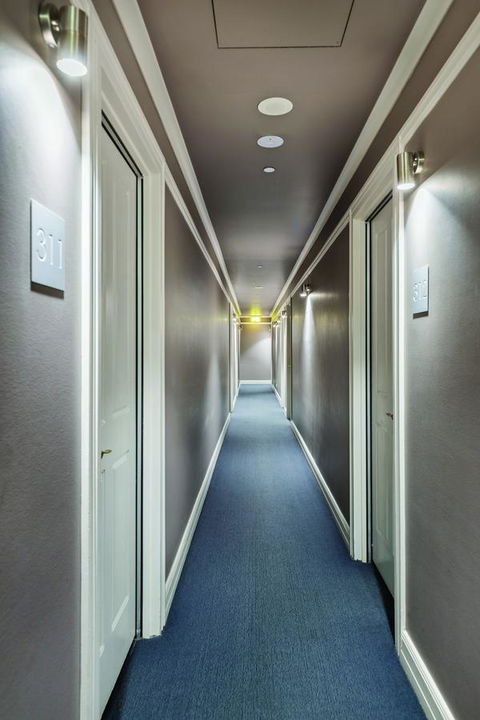 Best Western Melbourne City - Click Find 24
