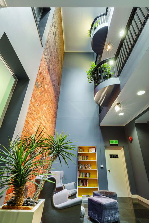 Best Western Melbourne City - Click Find 7
