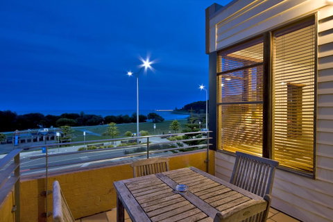 Lornebeach Apartments - Lawyer Find 20