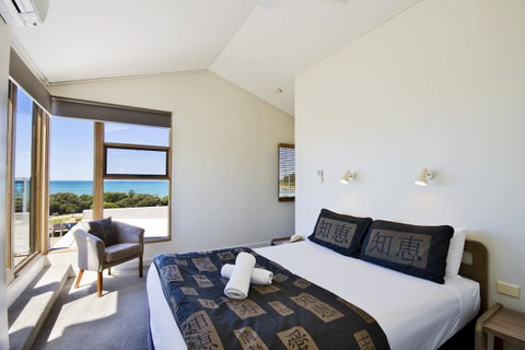 Lornebeach Apartments - Lawyer Find 25