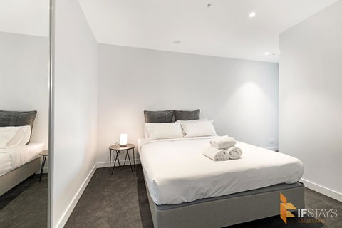 IFSuites (IFSTAYS) North Apartment - Bridge Guide 10