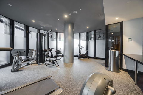 IFSuites (IFSTAYS) North Apartment - Bridge Guide 34