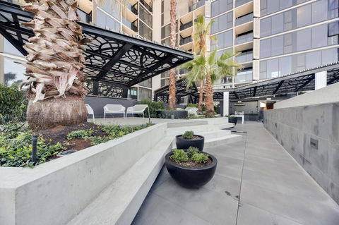 IFSuites (IFSTAYS) North Apartment - Bridge Guide 28