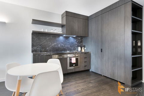 IFSuites (IFSTAYS) North Apartment - Bridge Guide 14