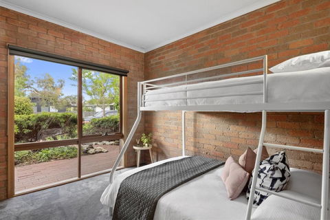 The Perfect Zone- SLEEPS 12 - Bet 4u 14