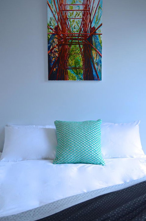 Mansfield Apartments - Bridge Guide 7