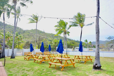 Base Backpackers Magnetic Island - Bet 4u 10