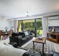 Coloured Sands - Rainbow Beach Resort - 5 Mins to Beach - Click Find