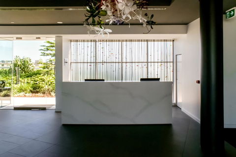 BEST WESTERN PLUS Lake Kawana Hotel - Click Find 24