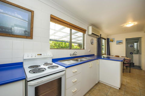 Magnetic North Apartment 1 - Bet 4u 7
