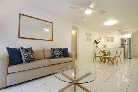 The White House Port Douglas - Click Find 2