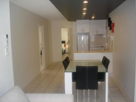 The Port Douglas Queenslander - Click Find 40