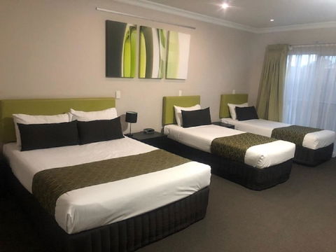 Drovers Motor Inn - DBD 8