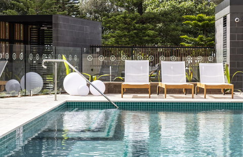 Boardwalk Burleigh Beach - Official - Click Find 25