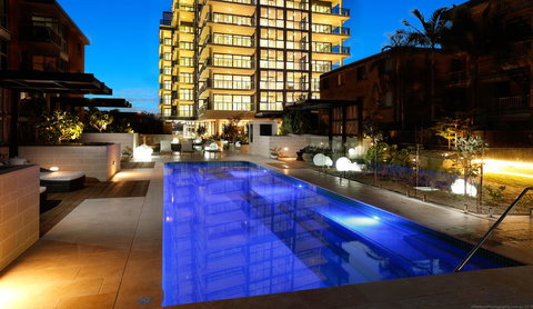 Boardwalk Burleigh Beach - Official - Click Find 19