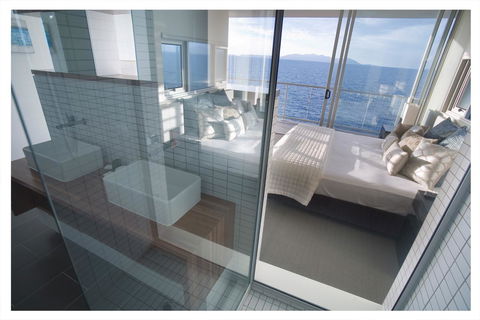 1 Bright Point Apartment 5201 - Bet 4u 8