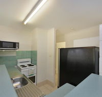 Lychee Tree Holiday Apartments - Click Find