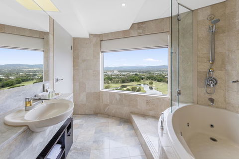 RACV Royal Pines Resort Gold Coast - Click Find 3