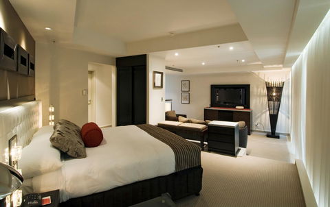 RACV Royal Pines Resort Gold Coast - Click Find 21