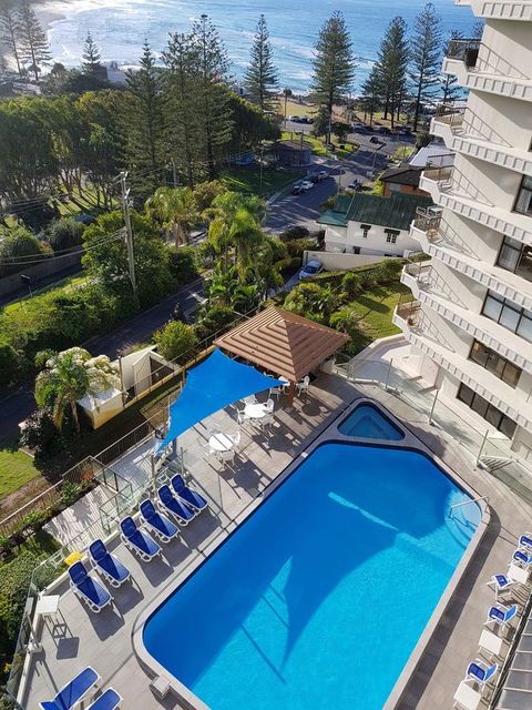 Gemini Court Holiday Apartments - Click Find 32