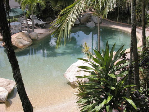 Cairns Queenslander Hotel & Apartments - Bridge Guide 13