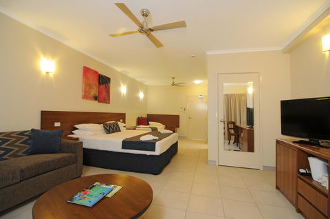 Cairns Queenslander Hotel & Apartments - Bridge Guide 6
