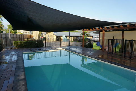 YAL Cairns - A Motel That Makes A Difference - Bridge Guide 28
