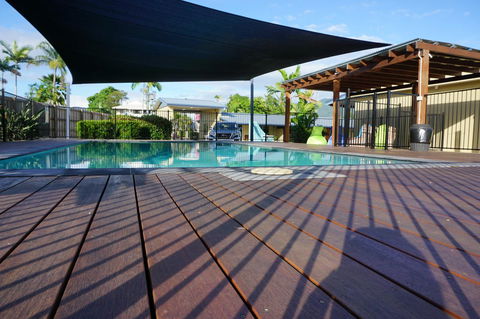 YAL Cairns - A Motel That Makes A Difference - Bridge Guide 24