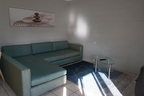 YAL Cairns - A Motel That Makes A Difference - Bridge Guide 22