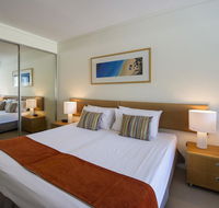 Blue on Blue Studio Room 1322 - Bet 4u
