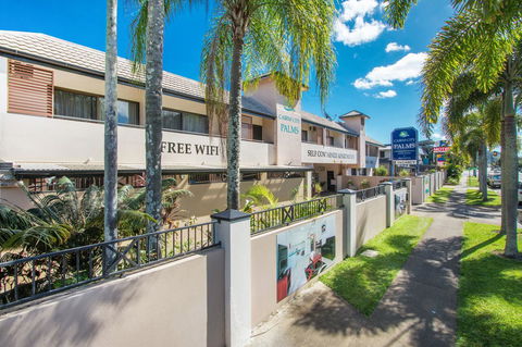 Cairns City Palms - Bridge Guide 0