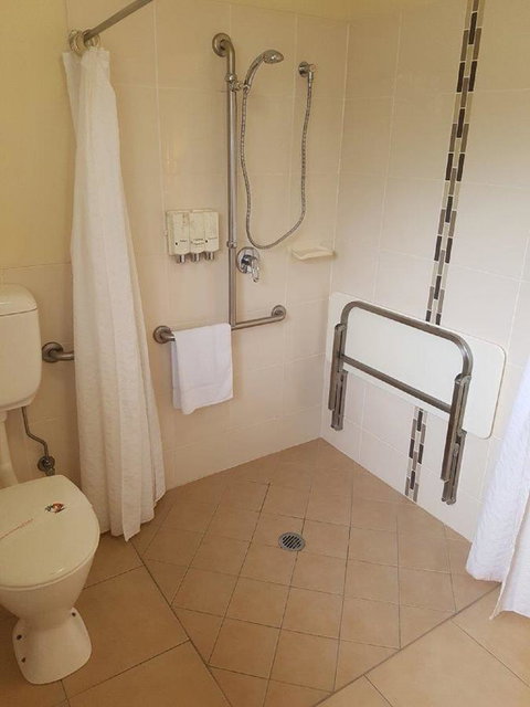 The Palms Motel - Bet 4u 12