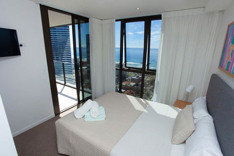 High Floor Ocean View Suites Broadbeach - Bet 4u 13