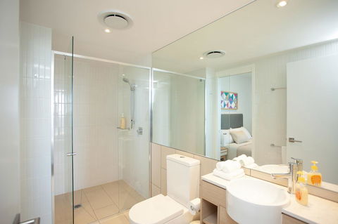 High Floor Ocean View Suites Broadbeach - Bet 4u 27