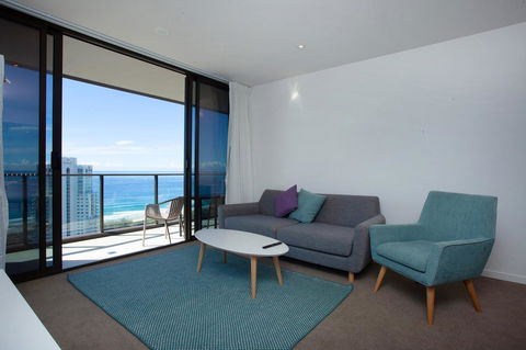 High Floor Ocean View Suites Broadbeach - Bet 4u 1