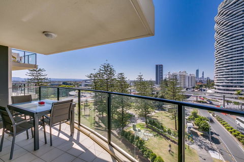 Broadbeach On The Park, 3 Bed Ocean - We Accommodate - Bet 4u 10