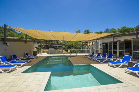1 Bright Point Apartment 1504 - Bet 4u 10